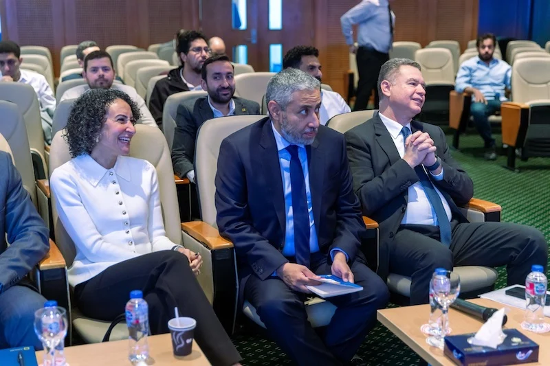 ١٥ شركة متخصصة في برامج الذكاء الإصطناعي معروضه للبيع بدعم إيتيدا